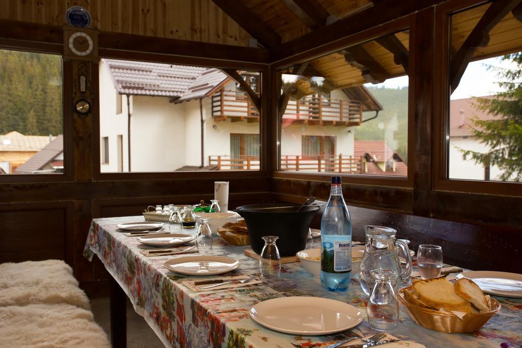 Cabana Ama Hotel Tau Bistra Exterior photo